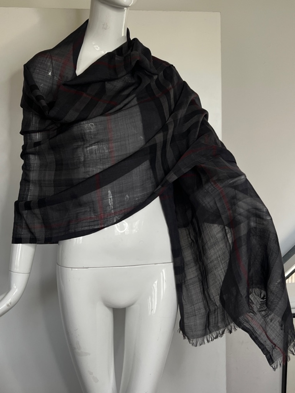 Burberry 85” x 29” Extra Large Lightweight Semi Sheer Summer Wool Wrap Shawl